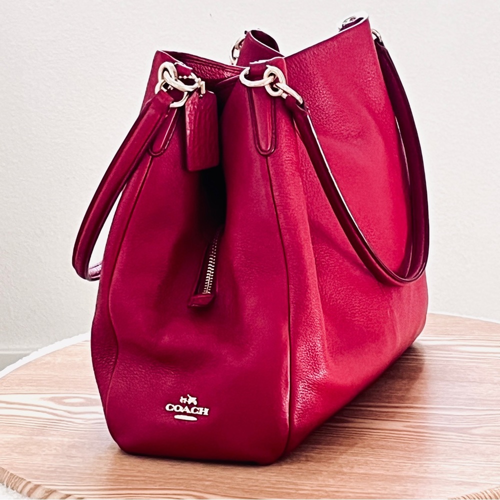 Coach Leather HandBag - Picture 4 of 9